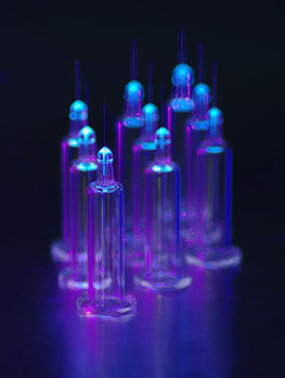 UV curing glass adhesive is used for needle bonding